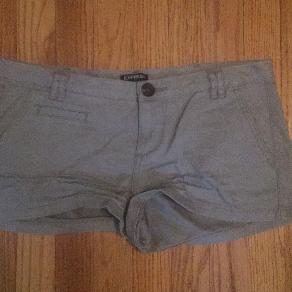 Express Shorts